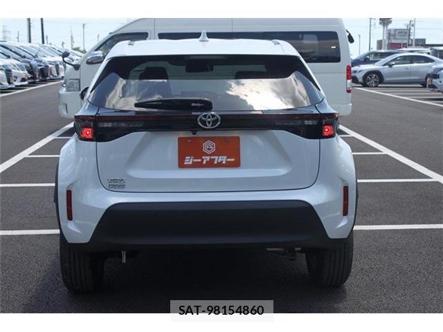 Toyota YARIS CROSS 2025-07 6818274-10
