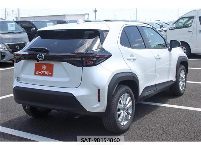 Toyota YARIS CROSS 2025-07 6818274-11