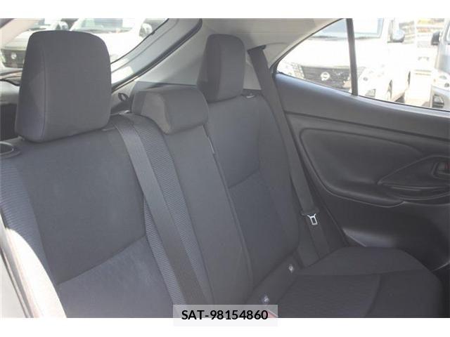 Toyota YARIS CROSS 2025-07 6818274-28