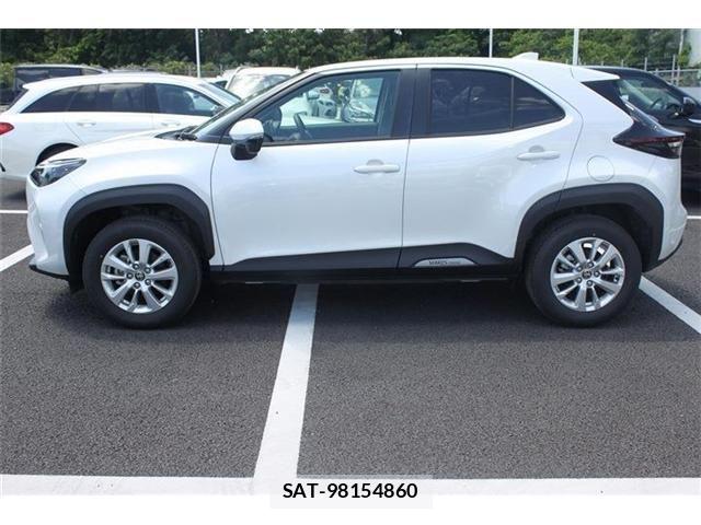 Toyota YARIS CROSS 2025-07 6818274-8