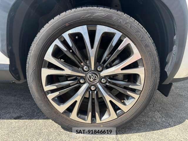 Toyota YARIS CROSS 2021-05 6818267-11