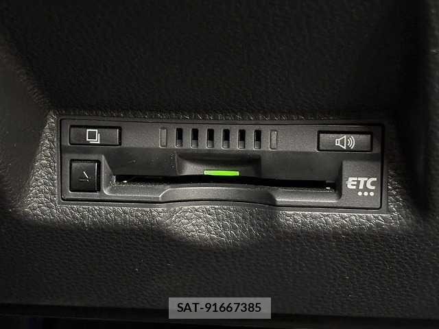 Toyota YARIS CROSS 2020-10 6818269-11