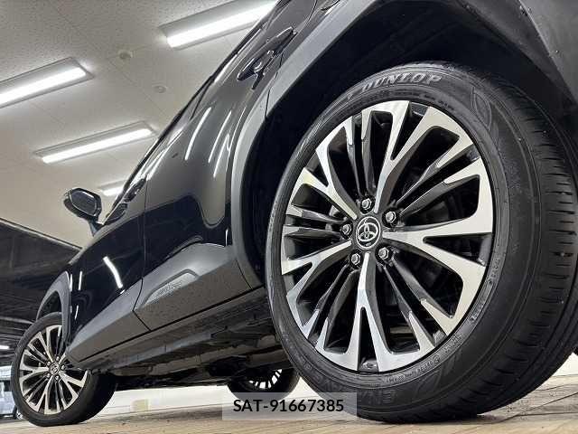 Toyota YARIS CROSS 2020-10 6818269-18