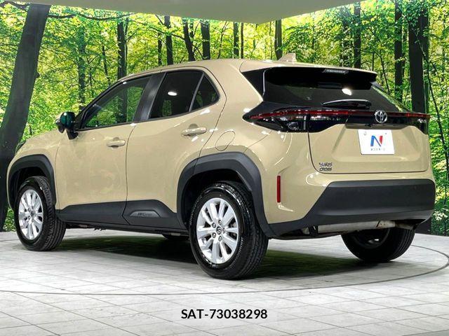 Toyota YARIS CROSS 2024-05 6818266-17