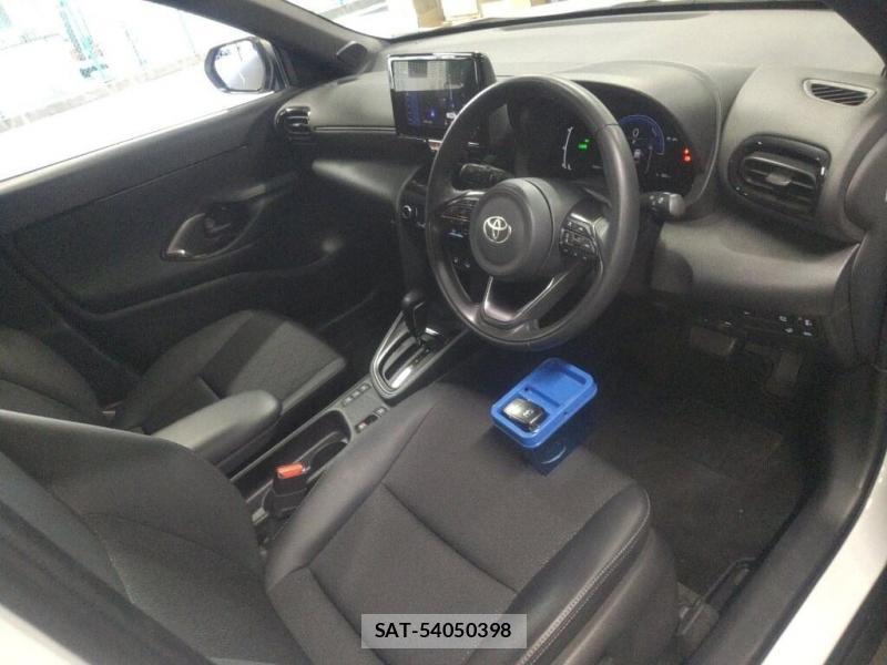 Toyota YARIS CROSS 2024 6820162-4