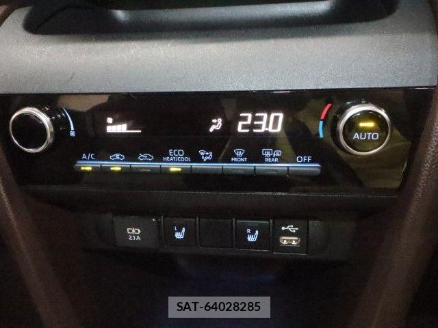 Toyota YARIS CROSS 2021-06 6818271-15