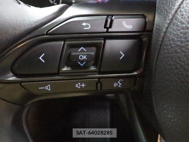 Toyota YARIS CROSS 2021-06 6818271-19