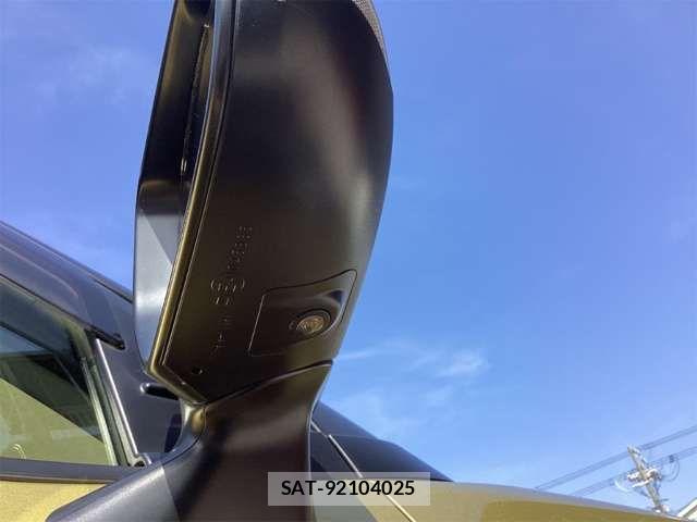 Toyota YARIS CROSS 2021-04 6916027-15