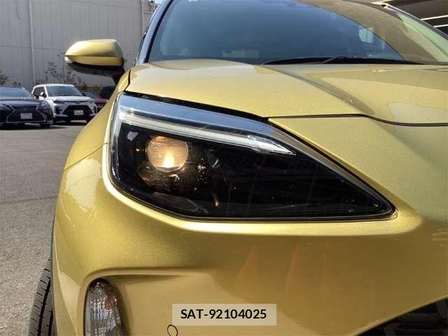 Toyota YARIS CROSS 2021-04 6916027-16