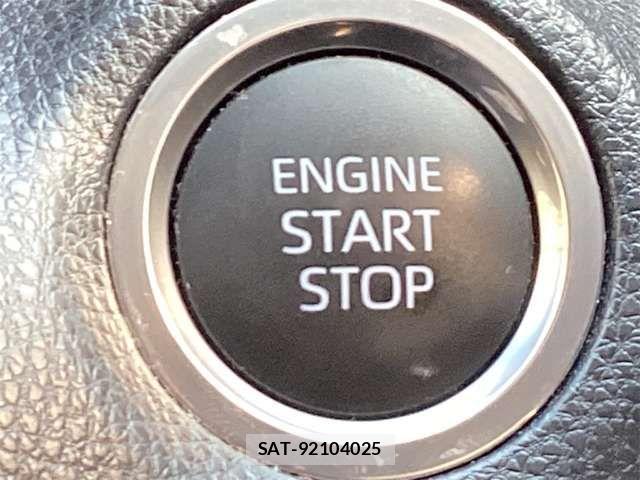 Toyota YARIS CROSS 2021-04 6916027-6