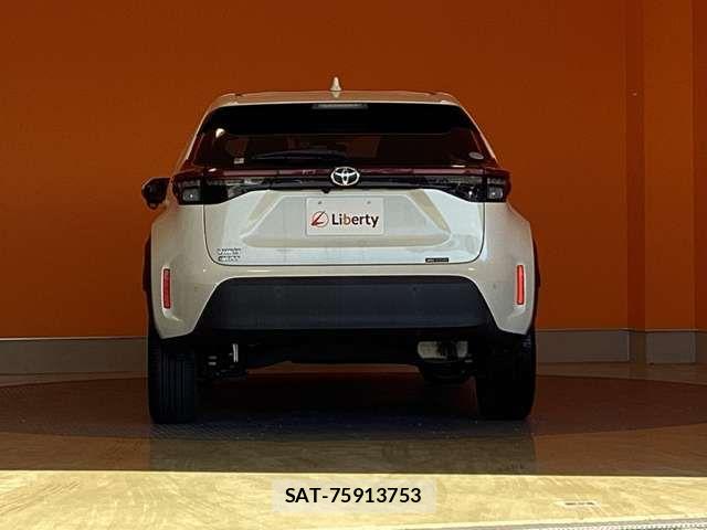 Toyota YARIS CROSS 2020-11 6916022-10