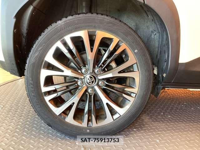 Toyota YARIS CROSS 2020-11 6916022-15