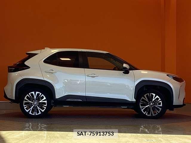 Toyota YARIS CROSS 2020-11 6916022-8