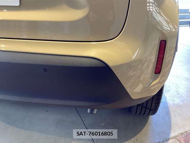 Toyota YARIS CROSS 2021-05 6916011-18