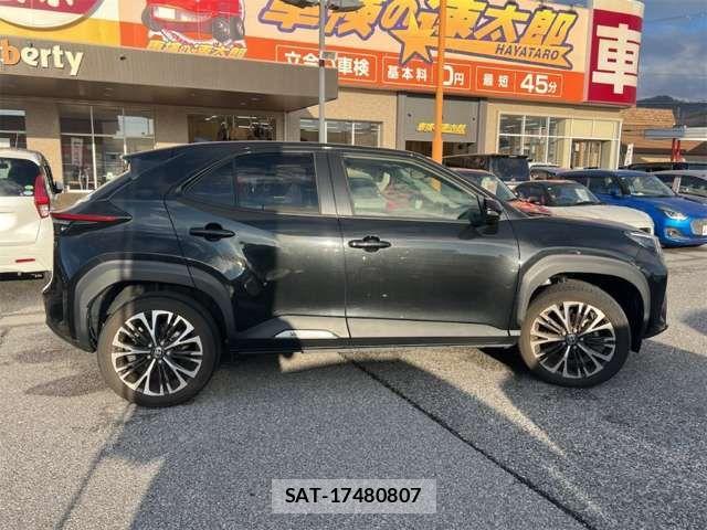 Toyota YARIS CROSS 2020-12 6916012-6