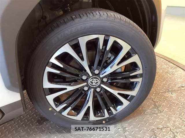 Toyota YARIS CROSS 2024-12 6915989-9