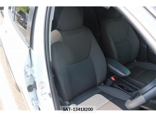 Toyota YARIS CROSS 2025-06 6916024-15