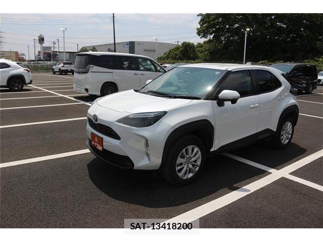 Toyota YARIS CROSS 2025-06 6916024-22