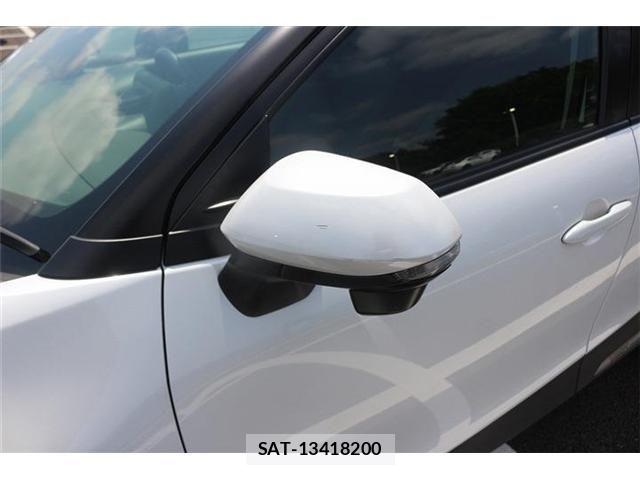 Toyota YARIS CROSS 2025-06 6916024-29