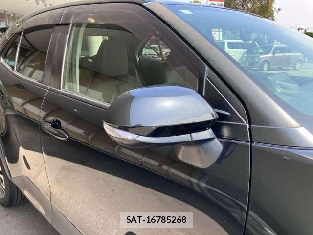 Toyota YARIS CROSS 2020-11 6916013-16