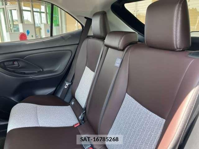 Toyota YARIS CROSS 2020-11 6916013-18