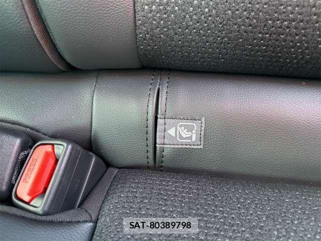 Toyota YARIS CROSS 2024-12 6915995-16