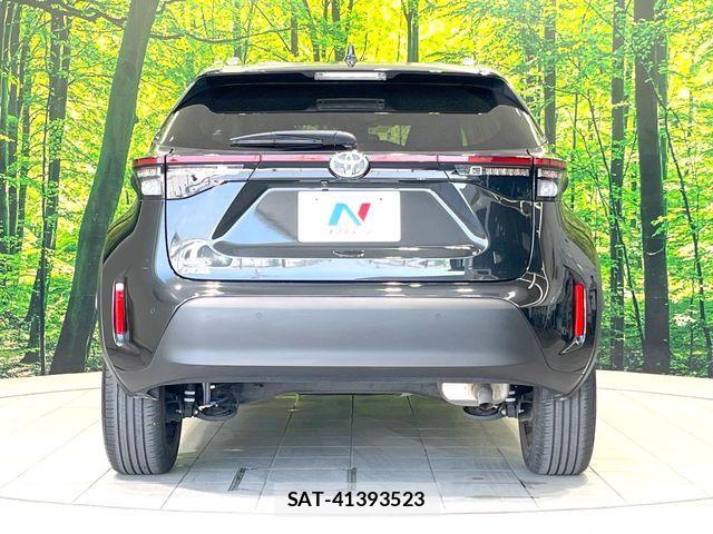 Toyota YARIS CROSS 2021-05 6999338-14
