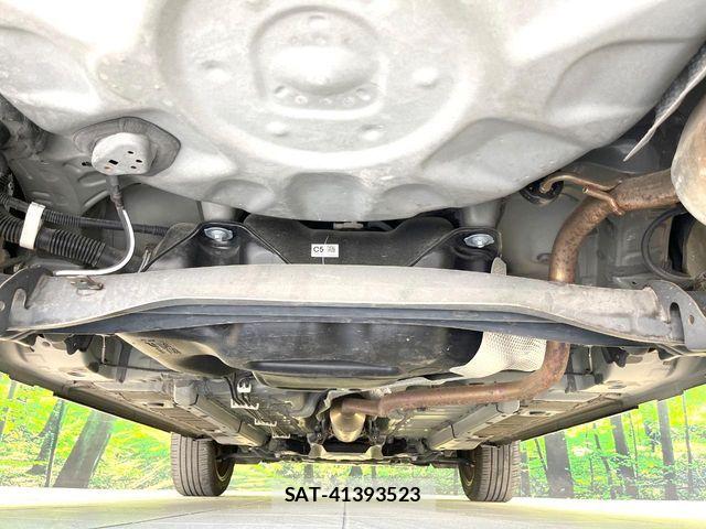 Toyota YARIS CROSS 2021-05 6999338-18