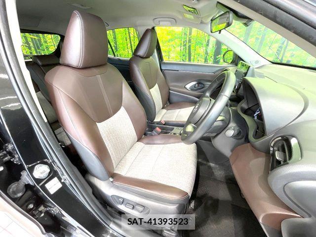 Toyota YARIS CROSS 2021-05 6999338-8