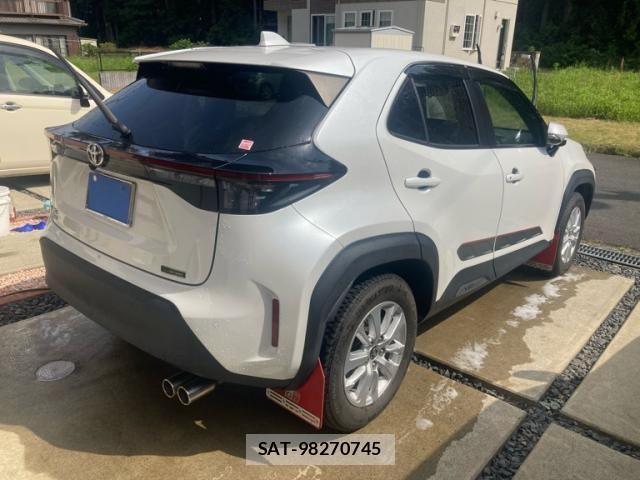 Toyota YARIS CROSS 2022-08 6999347-4