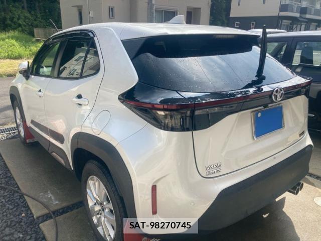 Toyota YARIS CROSS 2022-08 6999347-5