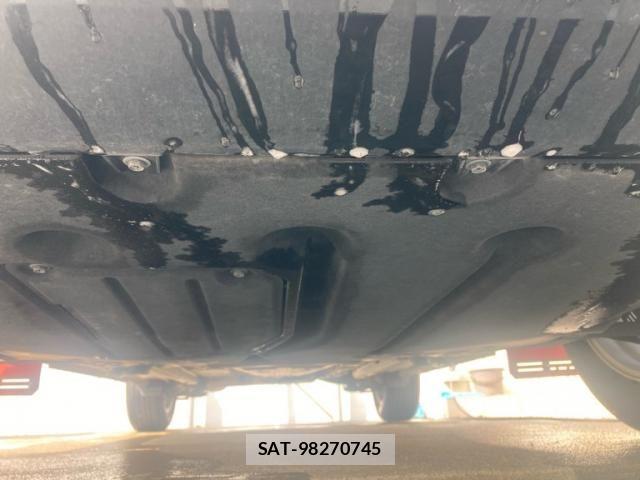 Toyota YARIS CROSS 2022-08 6999347-8