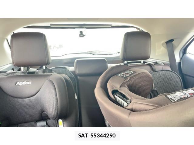 Toyota YARIS CROSS 2022-03 7061552-19