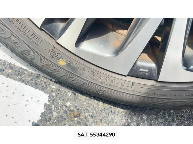 Toyota YARIS CROSS 2022-03 7061552-7