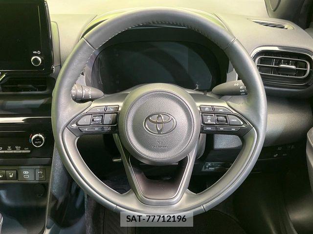 Toyota YARIS CROSS 2024-05 7061555-10