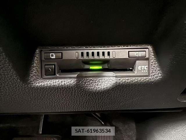 Toyota YARIS CROSS 2021-02 7227732-5