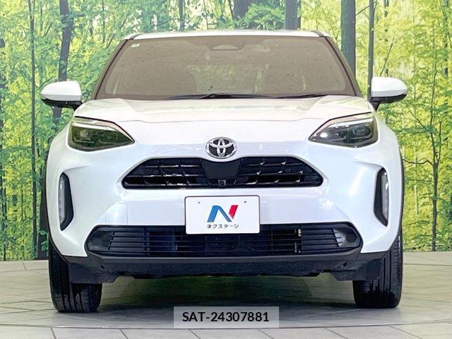 Toyota YARIS CROSS 2025-04 7227740-13