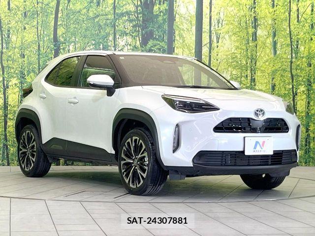 Toyota YARIS CROSS 2025-04 7227740-15