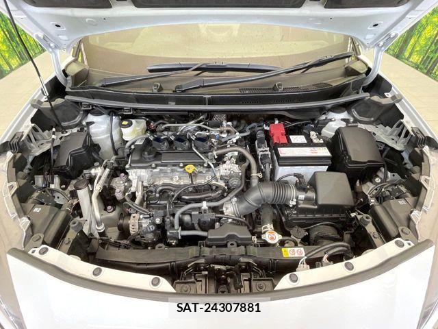 Toyota YARIS CROSS 2025-04 7227740-17