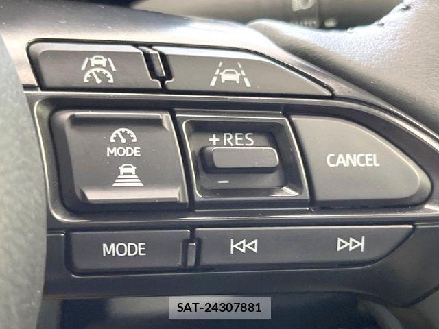 Toyota YARIS CROSS 2025-04 7227740-4