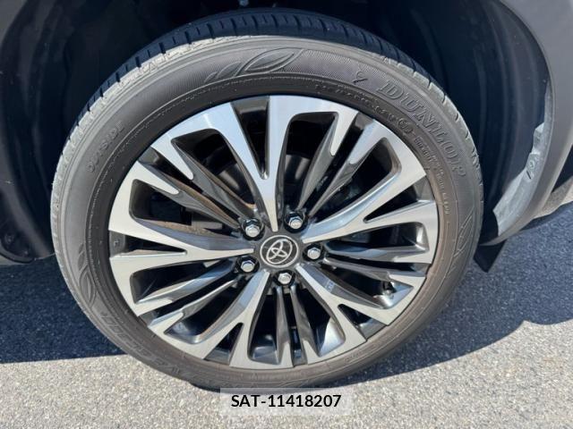Toyota YARIS CROSS 2023-03 7227736-6