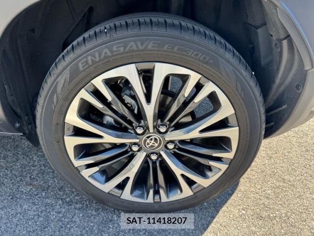 Toyota YARIS CROSS 2023-03 7227736-8