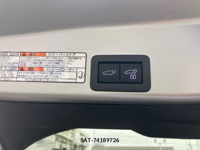Toyota YARIS CROSS 2023-08 7227739-10