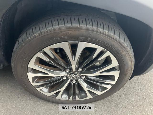 Toyota YARIS CROSS 2023-08 7227739-5
