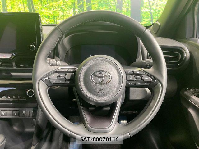 Toyota YARIS CROSS 2024-06 7227738-11