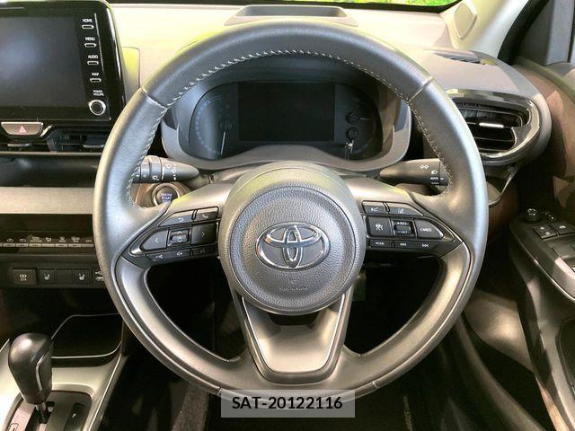 Toyota YARIS CROSS 2021-06 7227731-10