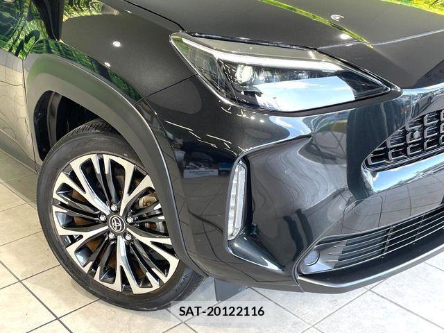 Toyota YARIS CROSS 2021-06 7227731-11