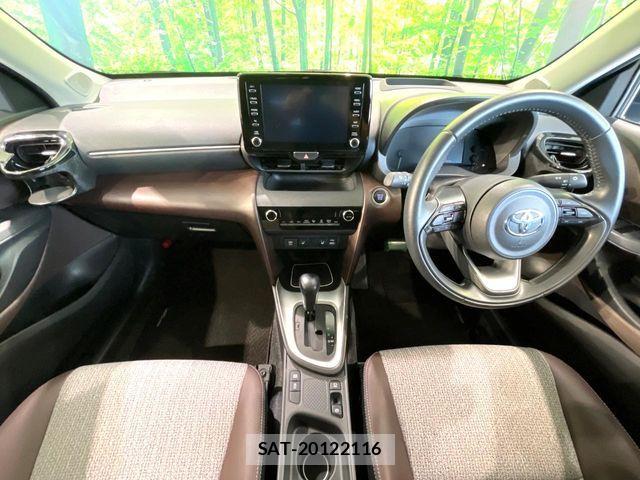 Toyota YARIS CROSS 2021-06 7227731-1