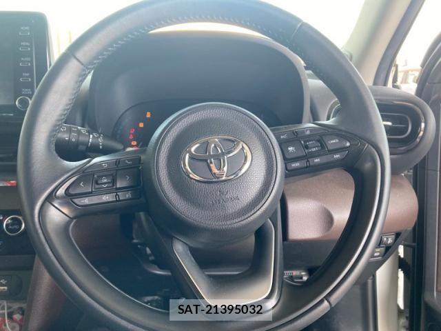 Toyota YARIS CROSS 2020-11 7227730-10