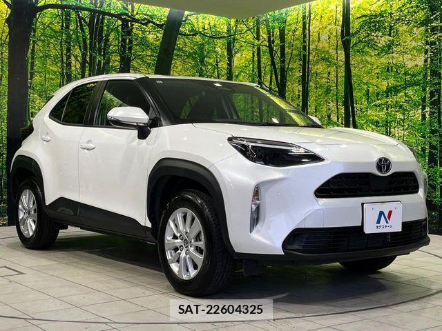 Toyota YARIS CROSS 2024-12 7227737-15